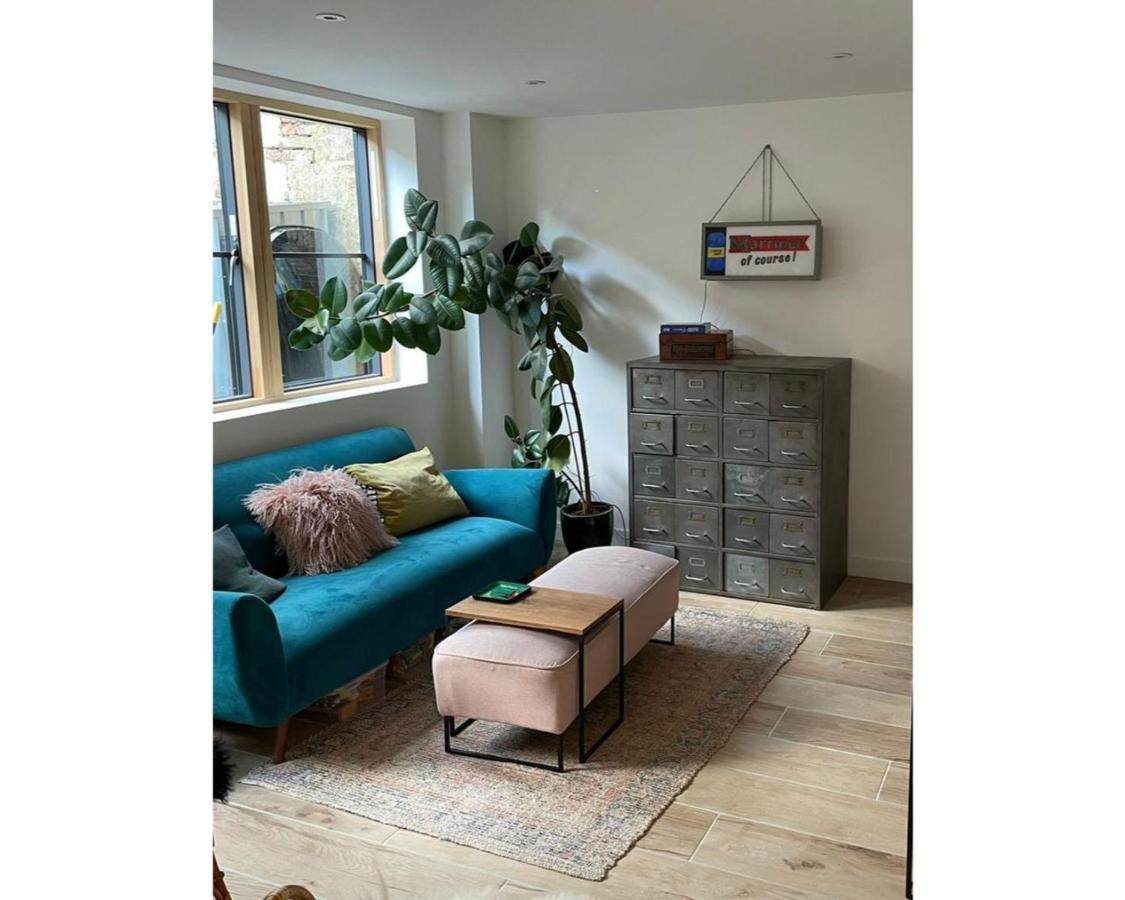 Ideal Bristol Getaway - 3 Bed Harbourside Home Екстериор снимка