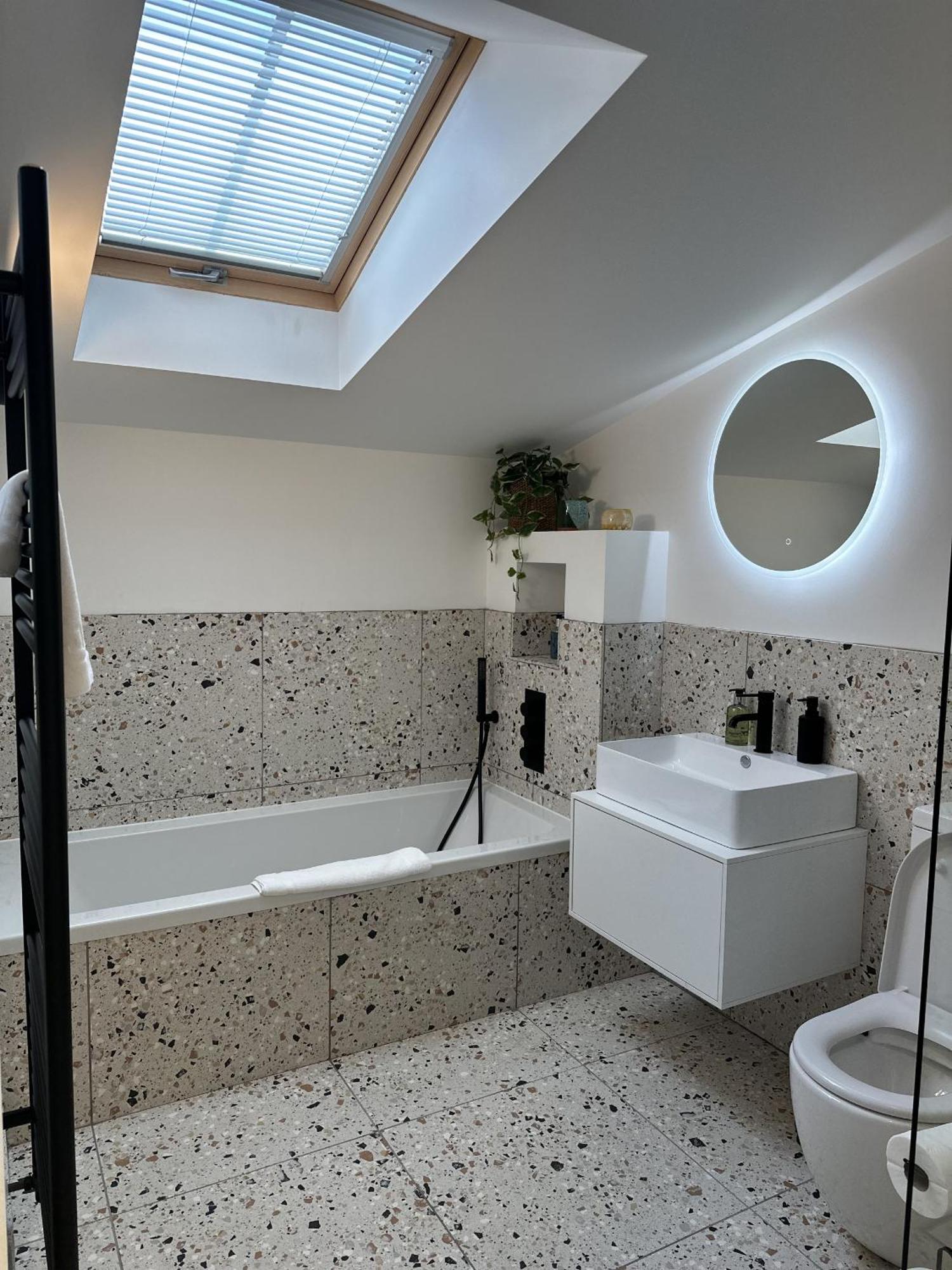 Ideal Bristol Getaway - 3 Bed Harbourside Home Стая снимка